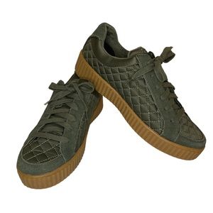 Skechers Women’s Army Green Mila Creeper Sneakers Size 9